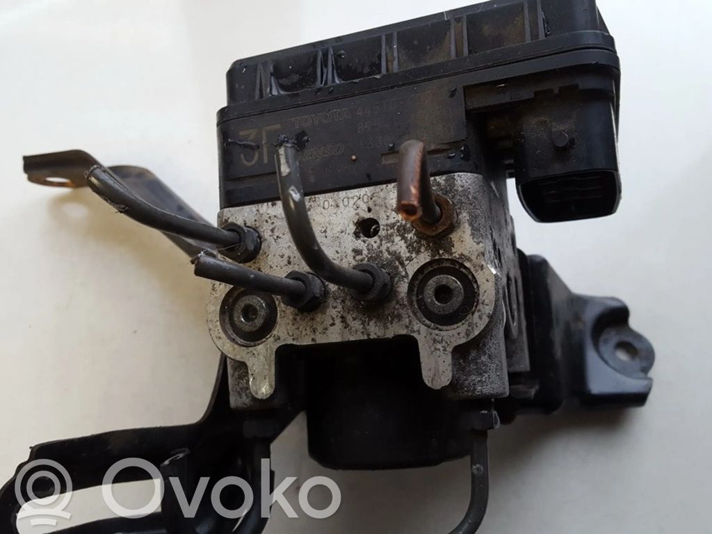 Toyota RAV 4 (XA20) Pompa ABS 