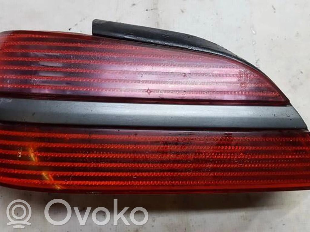 Peugeot 406 Lampă spate în caroserie 