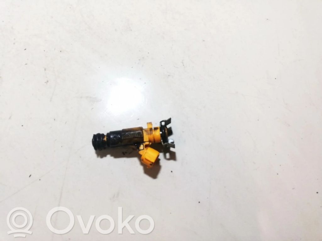 Citroen C3 Polttoainesuutin 