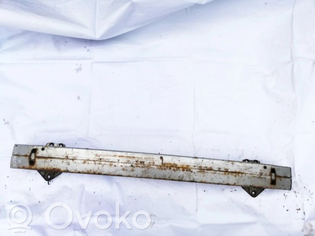 Toyota Corolla Verso AR10 Belka tylna 