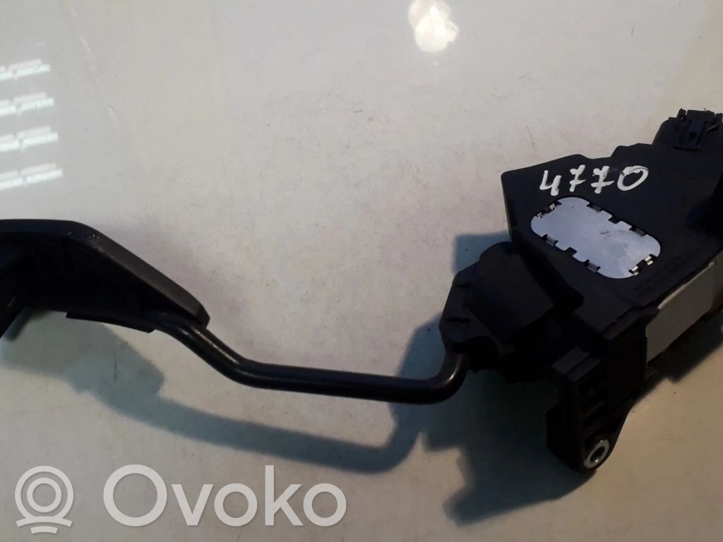 Toyota Yaris Gaspedal 