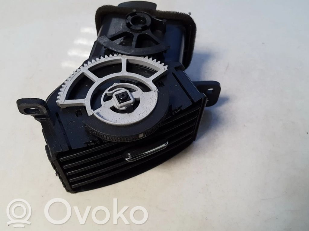 Toyota Corolla Verso AR10 Copertura griglia di ventilazione laterale cruscotto 