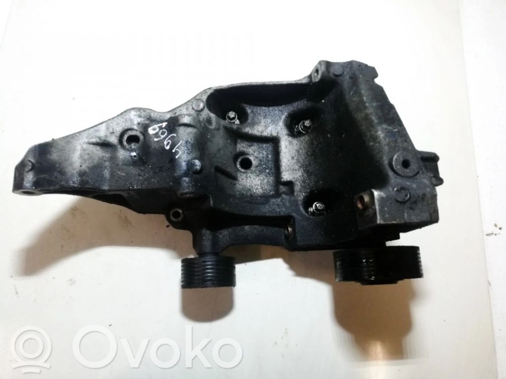 BMW 3 E90 E91 Halterung Lager Motor 