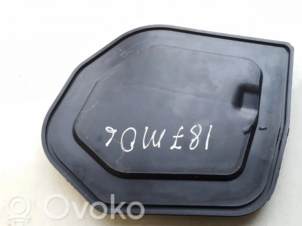 Mazda 2 Kita salono detalė 