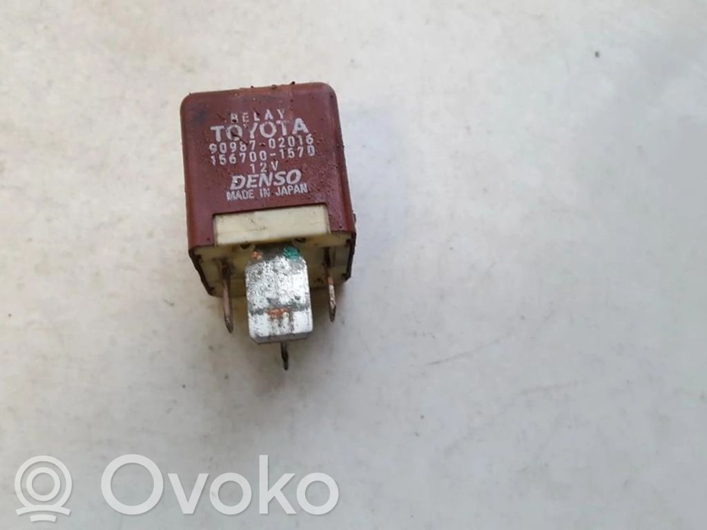 Toyota Avensis Verso Alte relee 