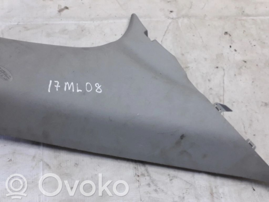Mitsubishi Lancer X Kita salono detalė 