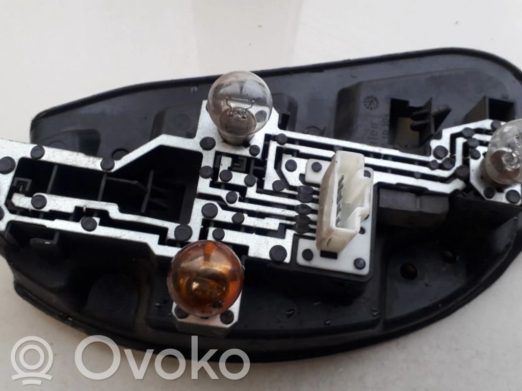 Takavalon polttimon suojan pidike   P214W,P214W