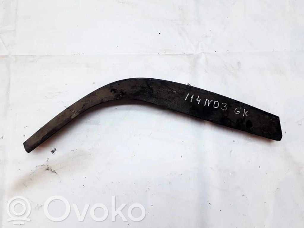 Nissan Primera Ornament bară spate 