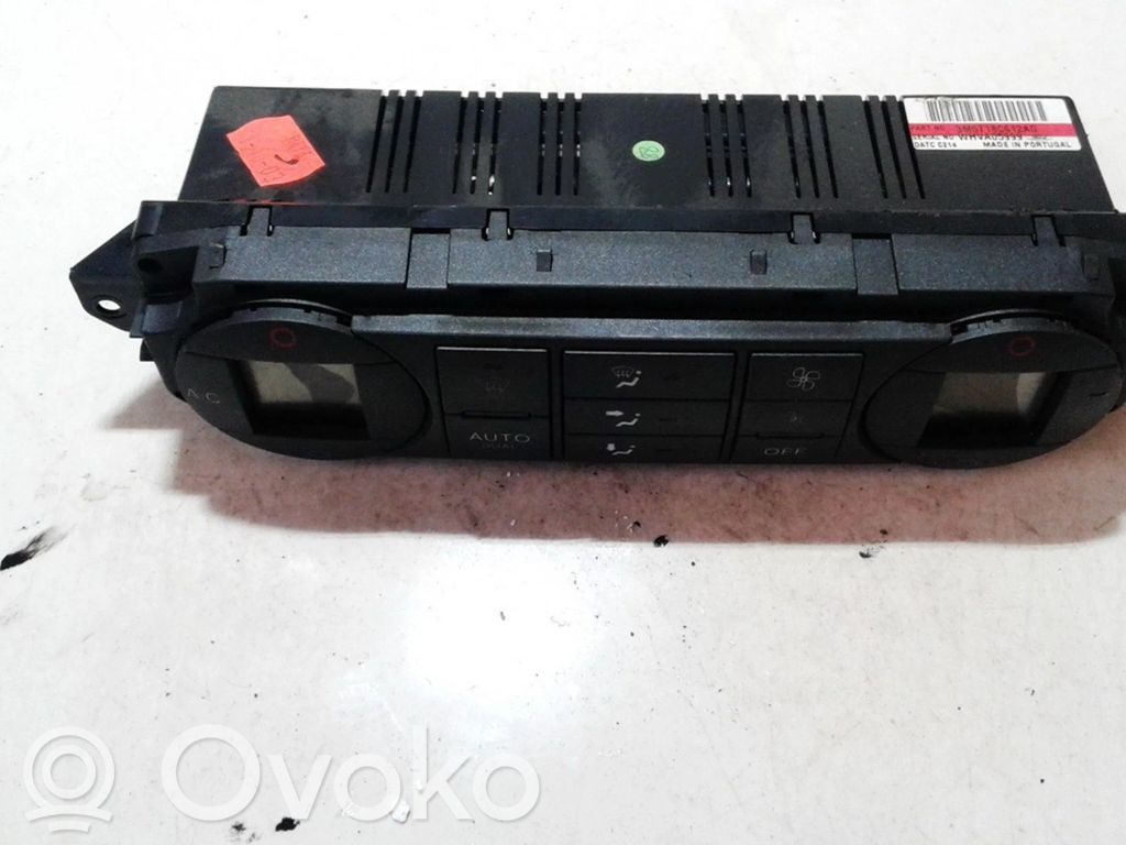 Ford Focus C-MAX Climate control unit 