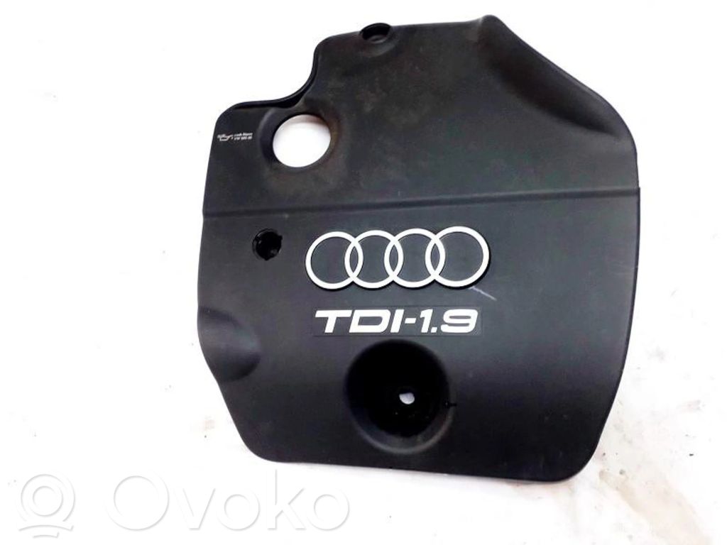 Audi A3 S3 8L Osłona górna silnika 