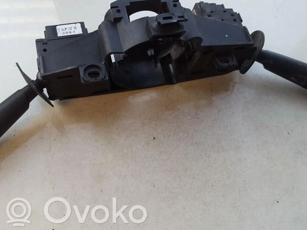 Peugeot 406 Leva/interruttore dell’indicatore di direzione e tergicristallo 