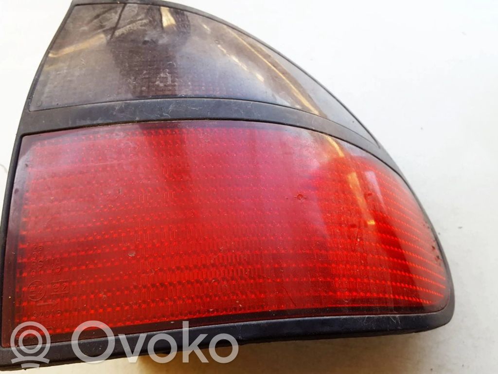 Renault Laguna I Luci posteriori