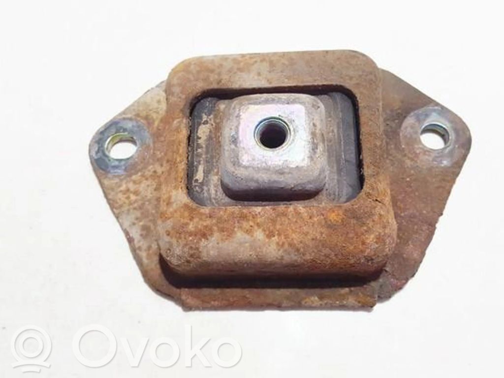 Citroen C5 Moottorin kiinnikekorvake 