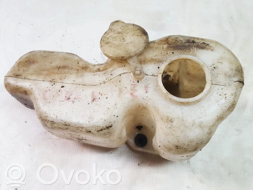 Opel Astra F Langų skysčio bakelis 