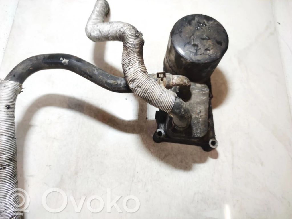 Ford Focus Mocowanie / uchwyt filtra oleju 