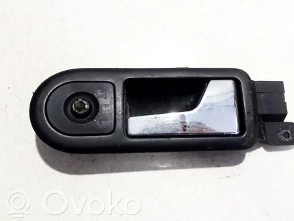 Volkswagen Golf IV Manecilla interna puerta delantera 
