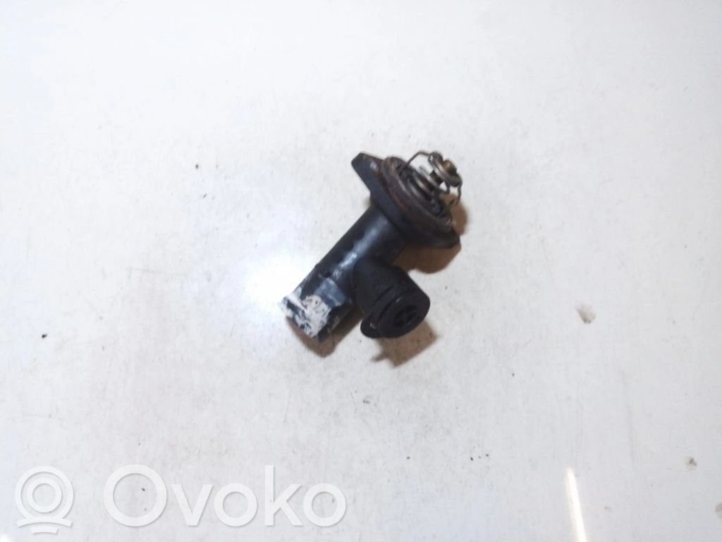 Audi A3 S3 8P Carcasă termostat 