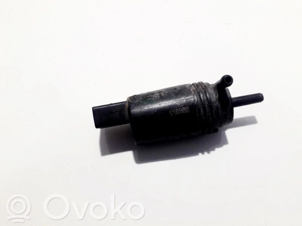 BMW 5 E39 Pompa lavavetri parabrezza/vetro frontale