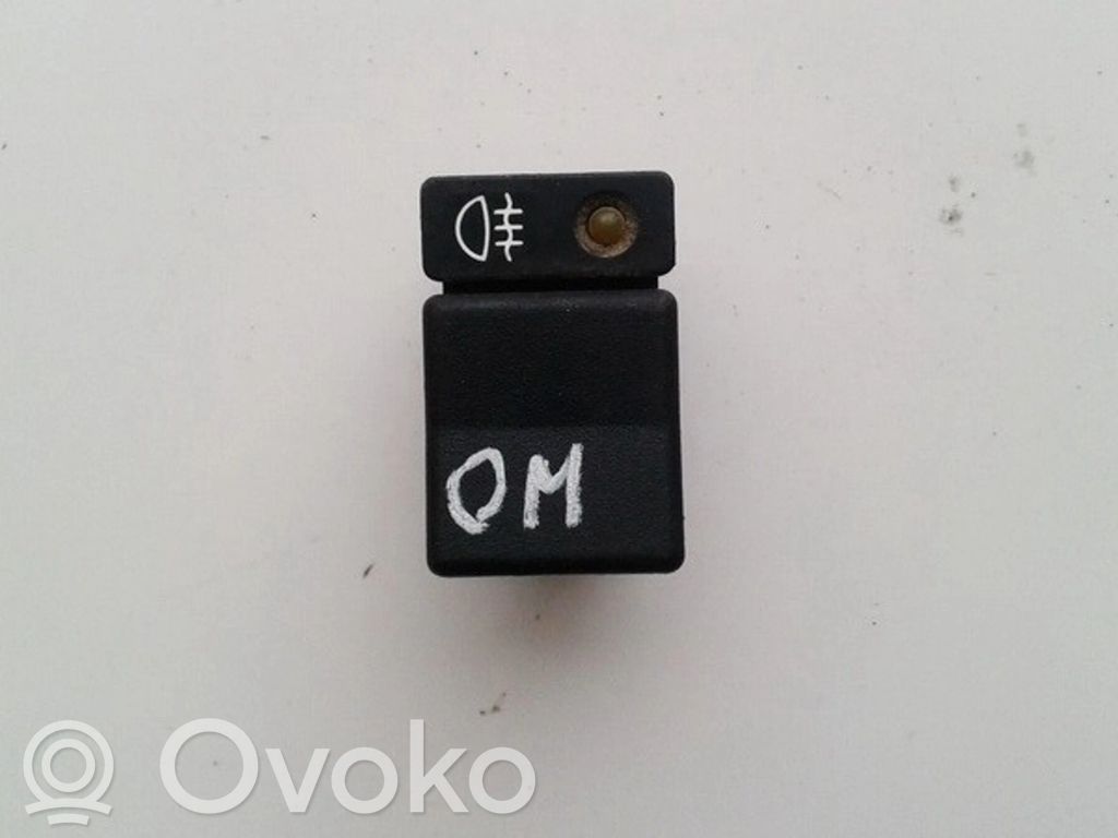 Opel Omega A Interruptor de luz antiniebla 