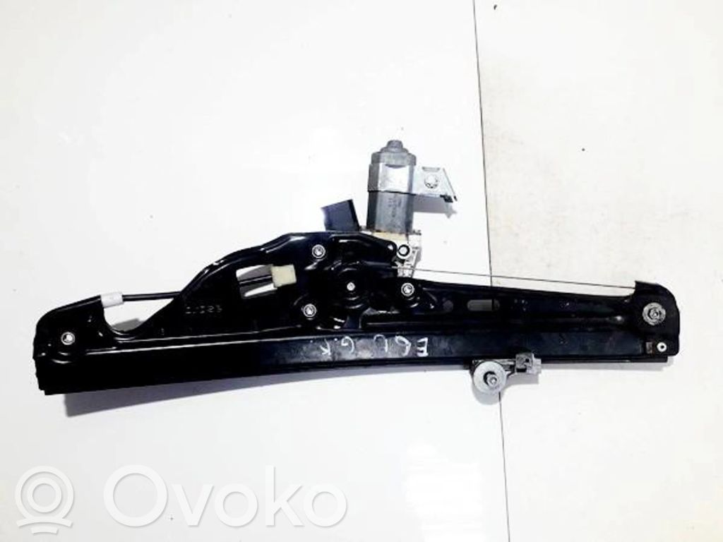 BMW 5 E60 E61 Regulador con motor de la ventanilla de la puerta corredera 