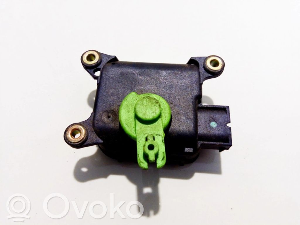 Volkswagen Golf IV Motor/actuator clapetă aer