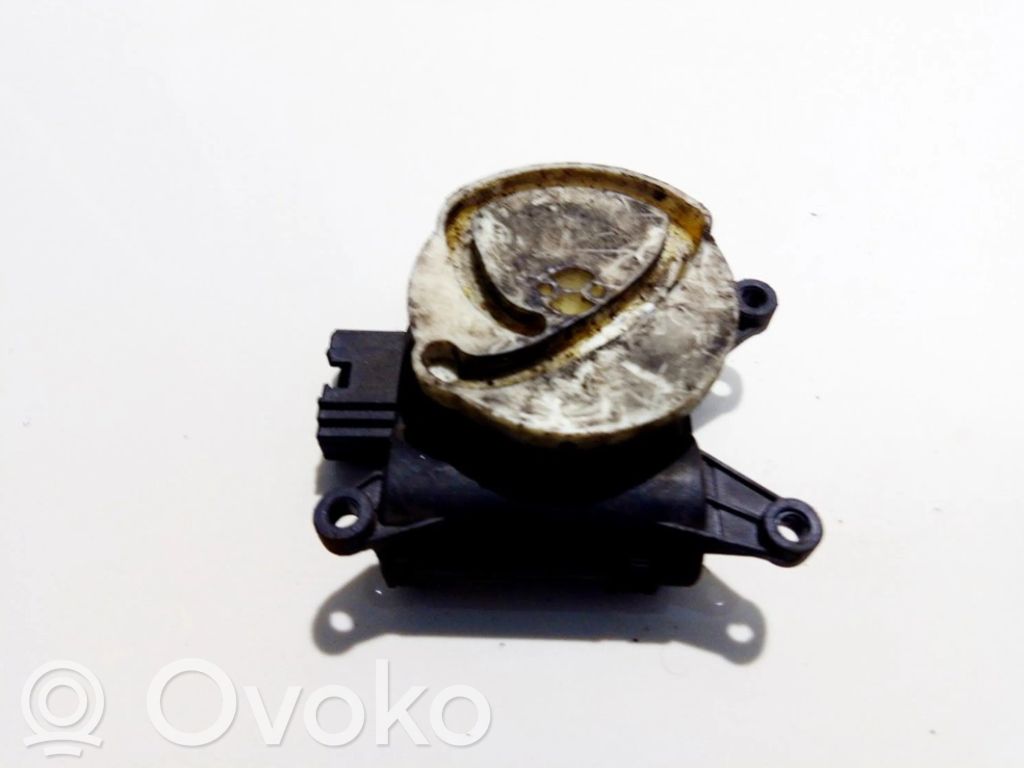 Motor/actuator clapetă aer   0132801302,8E1820511C,0132801302,8E1820511C