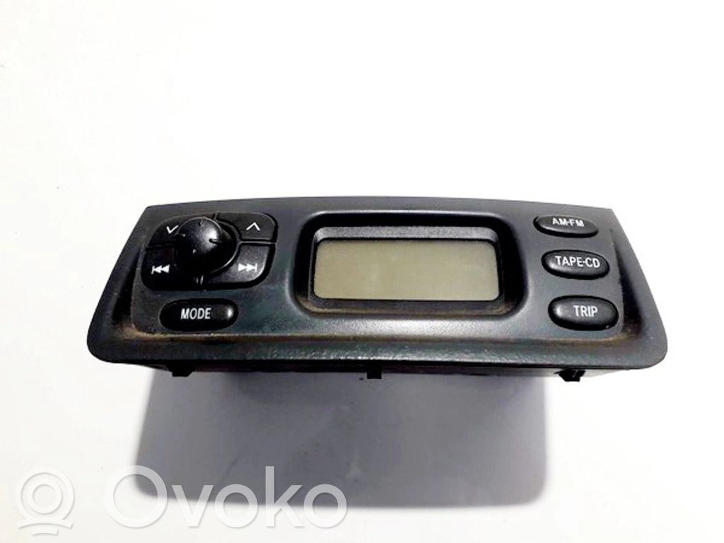 Toyota Yaris Panel / Radioodtwarzacz CD/DVD/GPS 