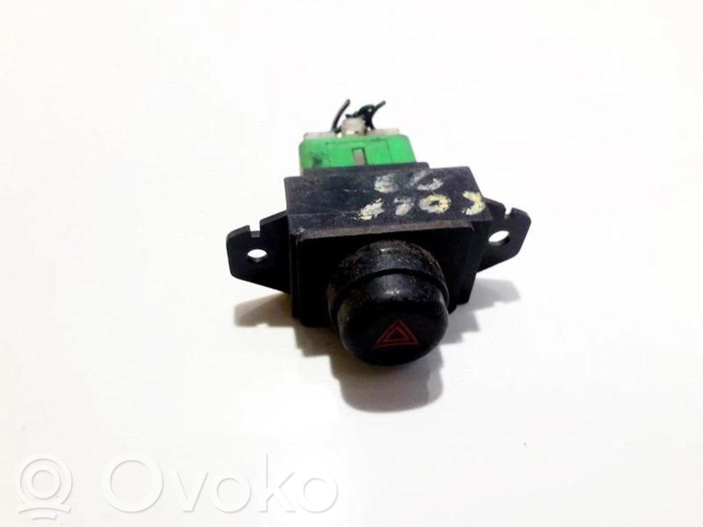 Botón interruptor de luz de peligro   06013,06013