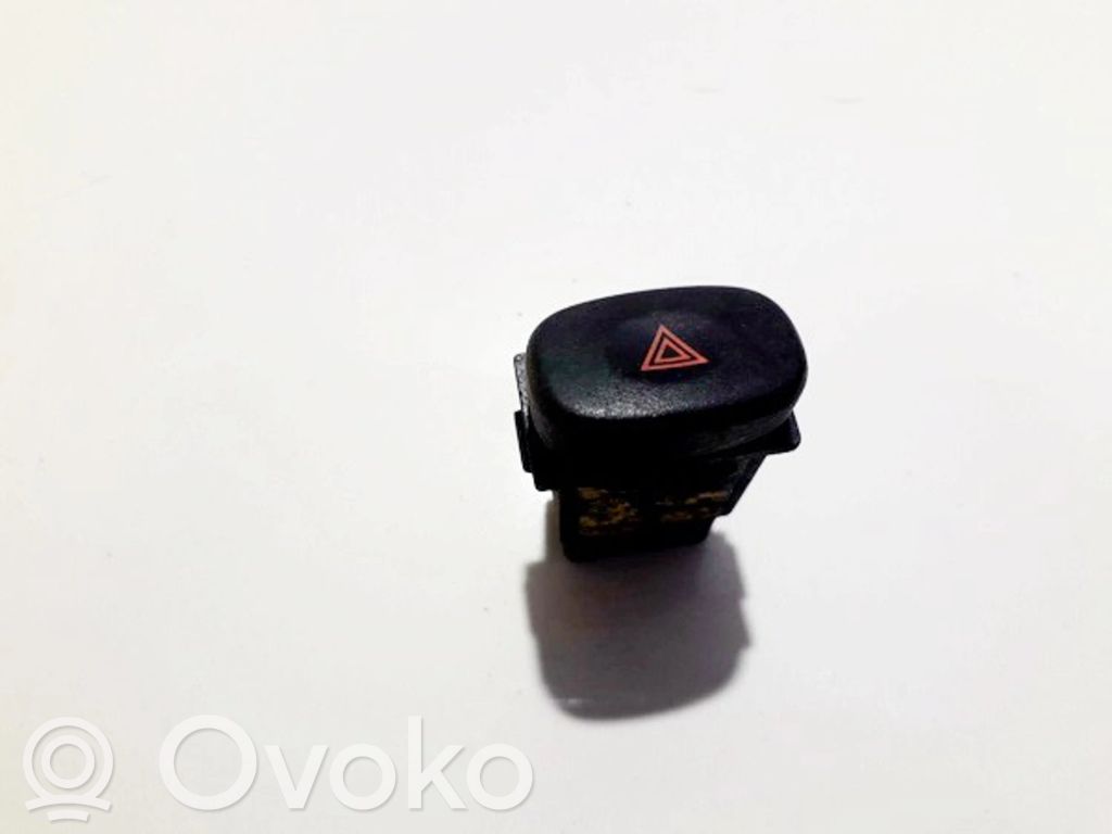 Botón interruptor de luz de peligro   864W0140,864W0140