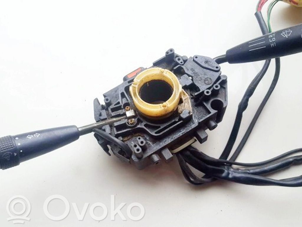 Subaru Legacy Bloc semnalizator și ștergător parbriz 