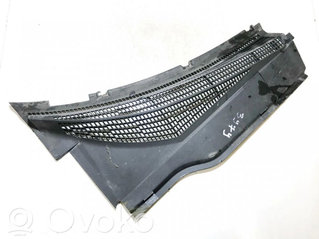 Opel Omega B1 Garniture d'essuie-glace 