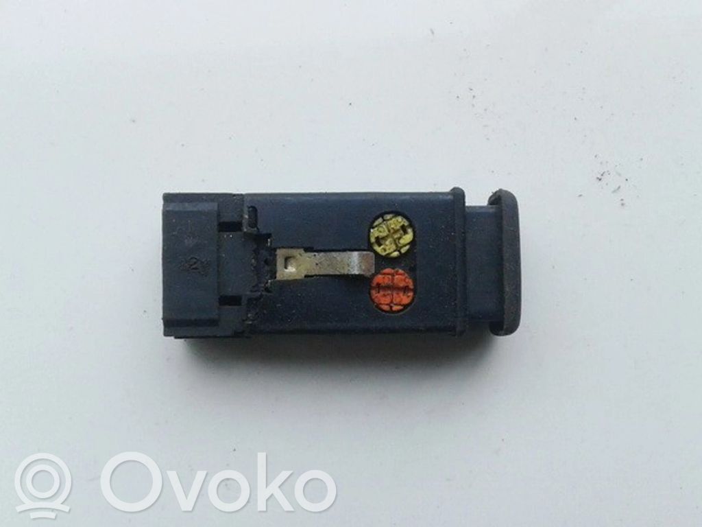 Interruttore fendinebbia