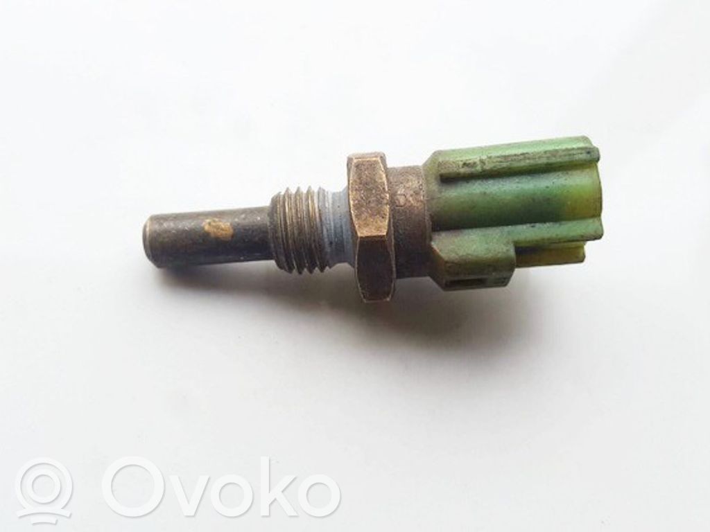 Toyota Avensis T220 Czujnik temperatury płynu chłodzącego 