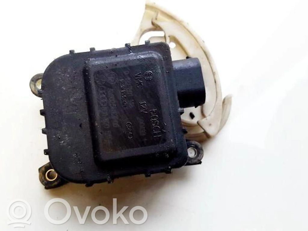 Motor/actuator clapetă aer   8D1820511E,0132801148,0132801148,8D1820511E