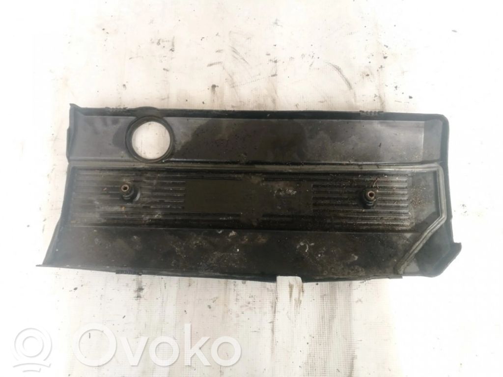 BMW 5 E39 Couvercle cache moteur 