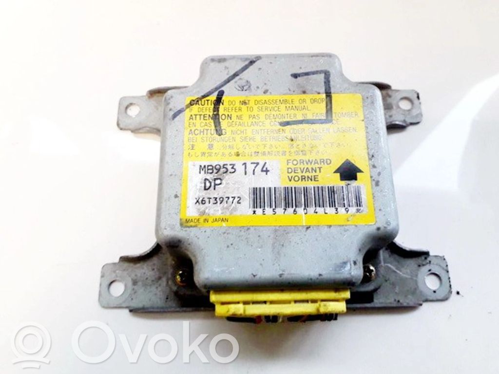Mitsubishi Colt Centralina/modulo airbag 