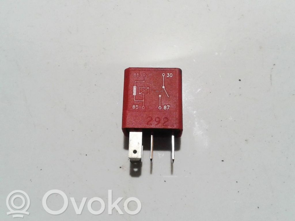 Fiat Punto (188) Kita rėlė 