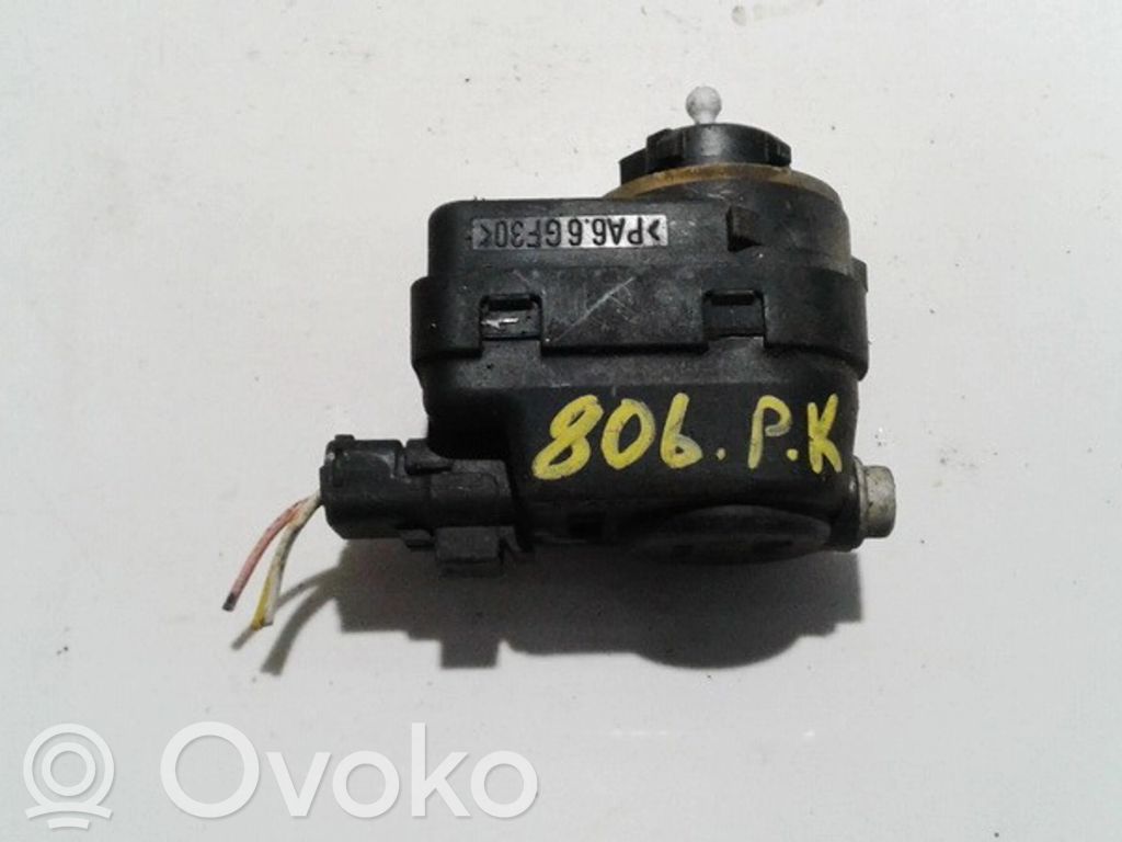 Peugeot 806 Moteur de réglage du niveau des phares 