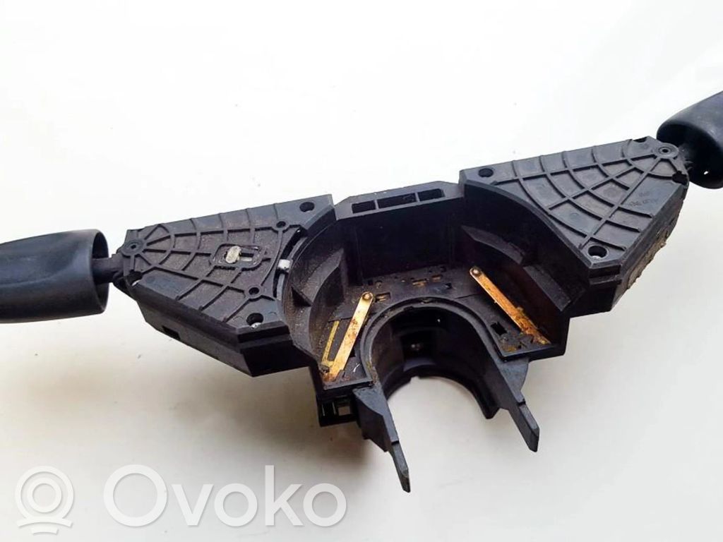 Ford Galaxy Commodo, commande essuie-glace/phare