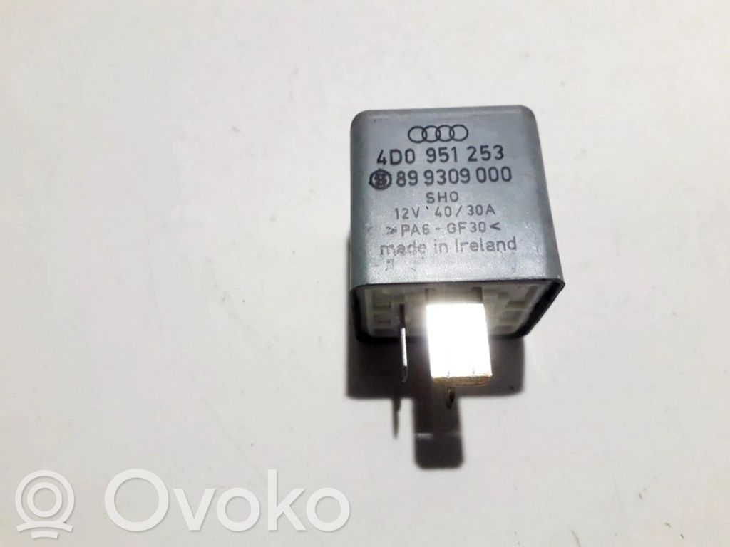 Volkswagen PASSAT B5 Altri relè 