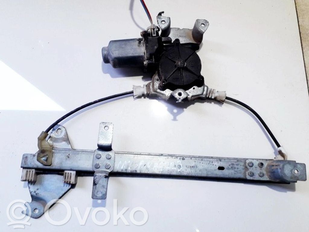 Nissan Almera Tino Alzacristalli del portellone scorrevole con motorino 