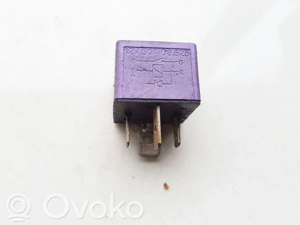 Alte relee   12V50A03525,12V50A03525