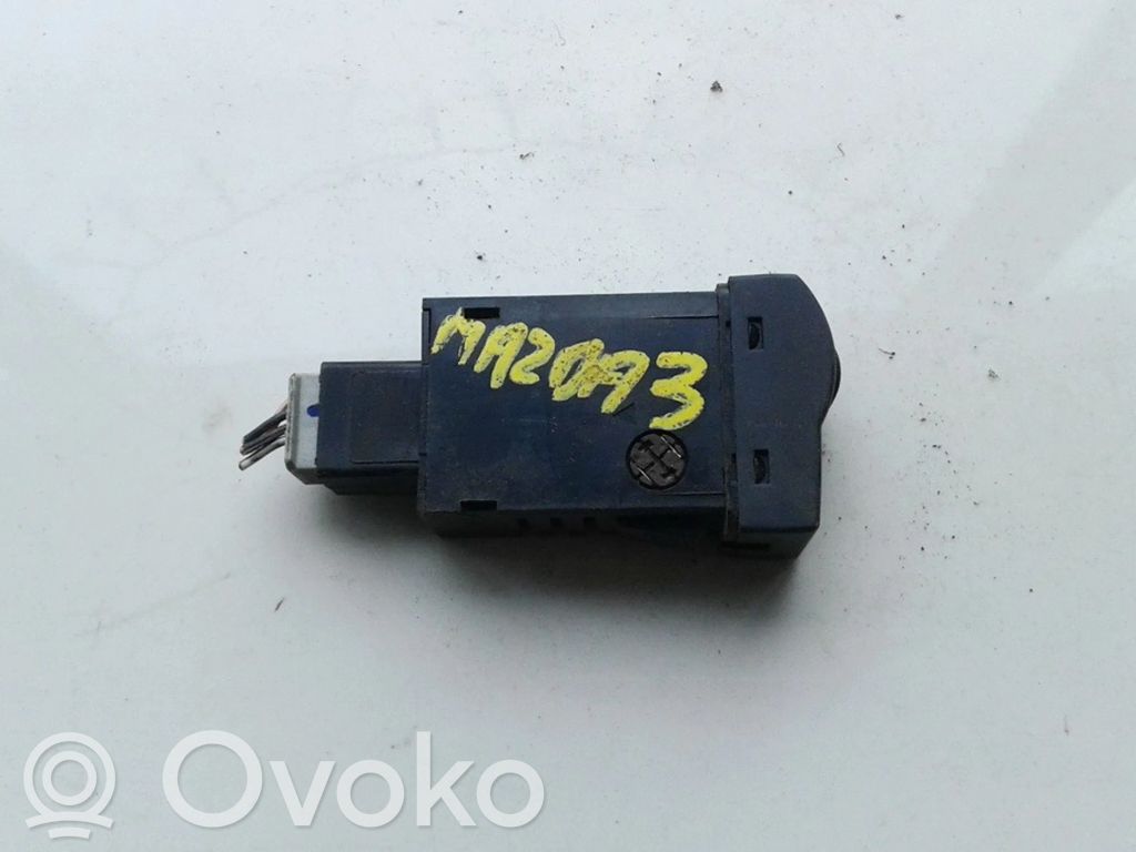 Interruptor de control del panel de luces   04057800,BP4K666R0,04057800,BP4K666R0