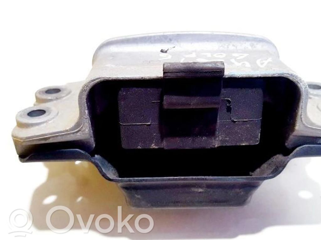 Volkswagen Golf V Supporto di montaggio del motore