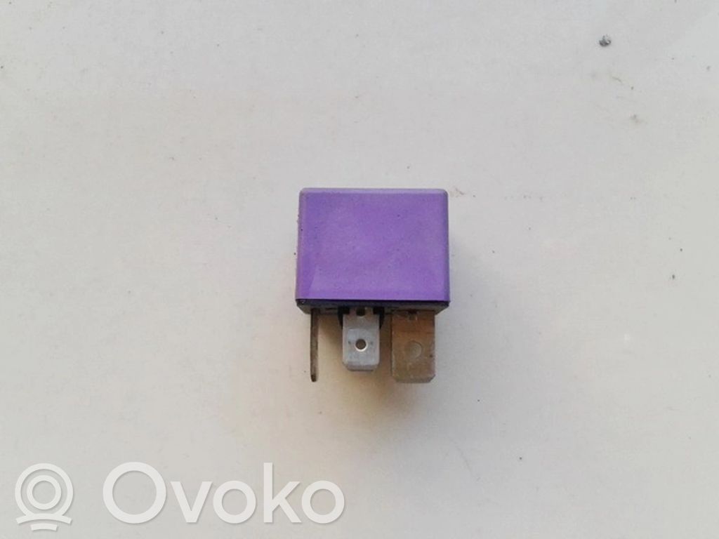 Otros relés   12V50A03525,12V50A03525,12V50A03525,12V50A03525