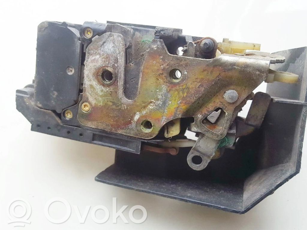 Alfa Romeo 156 Etuoven lukko 