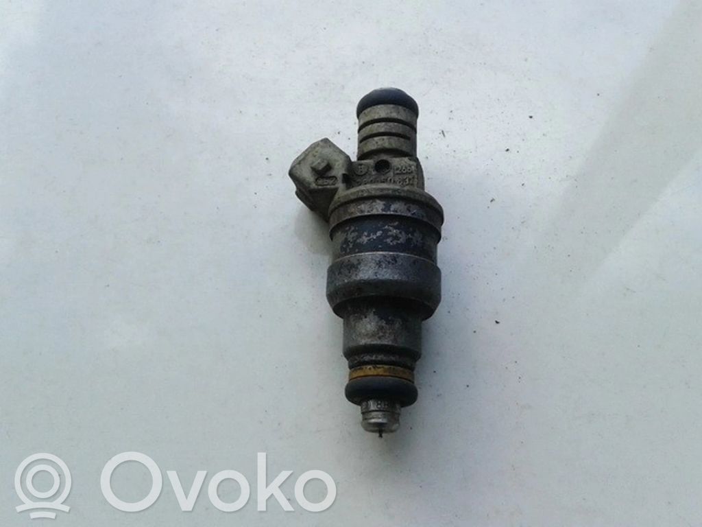Renault Safrane Inyector de combustible 