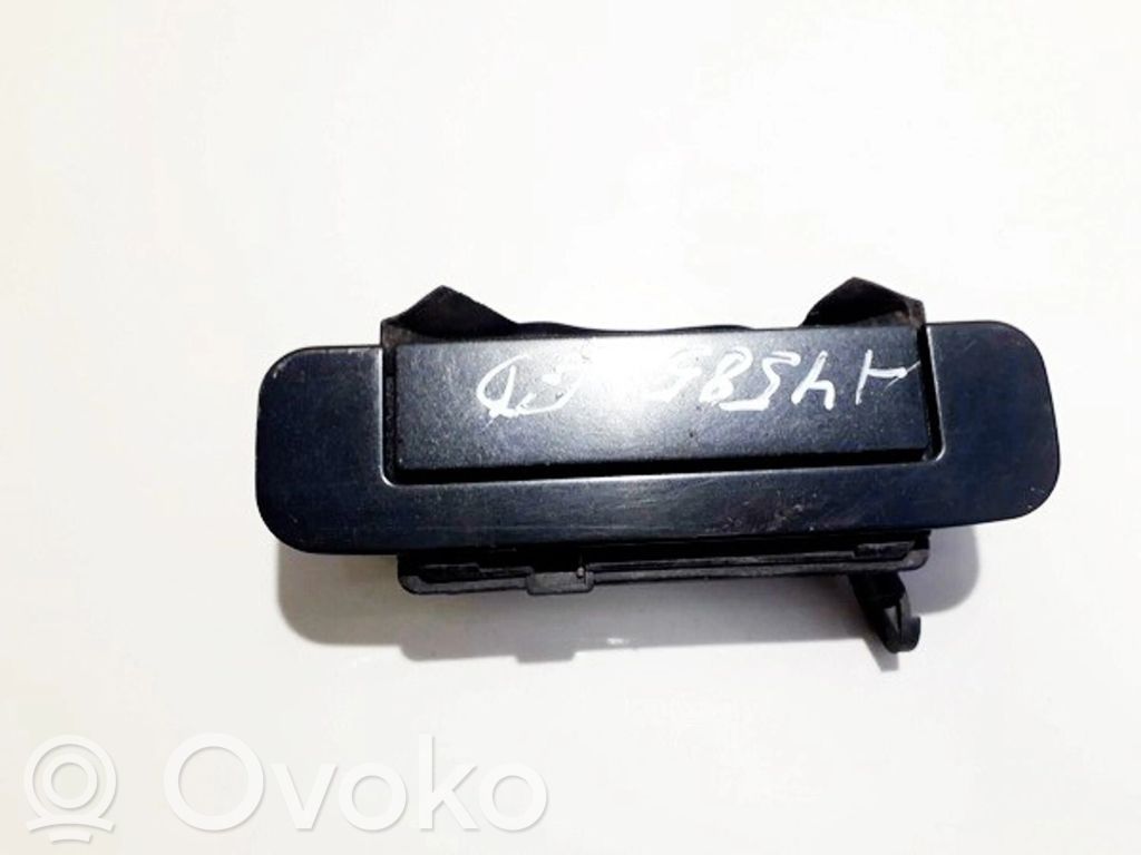 Audi A4 S4 B5 8D Maniglia esterna per portiera anteriore