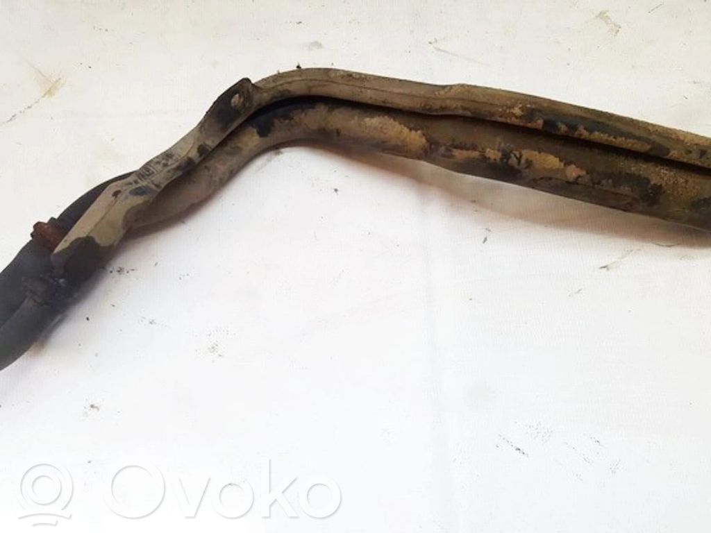 Volvo S40, V40 Conductă umplere rezervor combustibil 