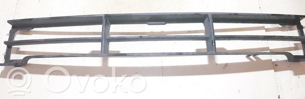 Rover 75 Grille inférieure de pare-chocs avant 